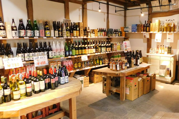 飯能の畑の蔵は、酒の蔵も御座います。